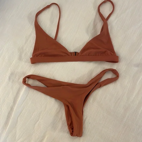 Ark rust bralette and brazilian bikini set - Picture 4 of 6